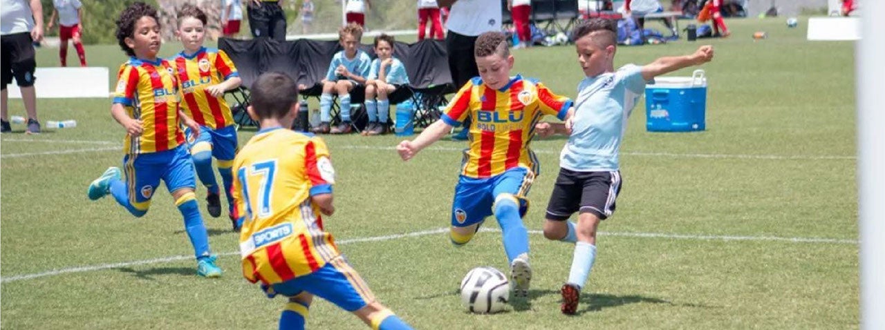 A-MAX patrocina el torneo de fútbol de Next Generation Cup